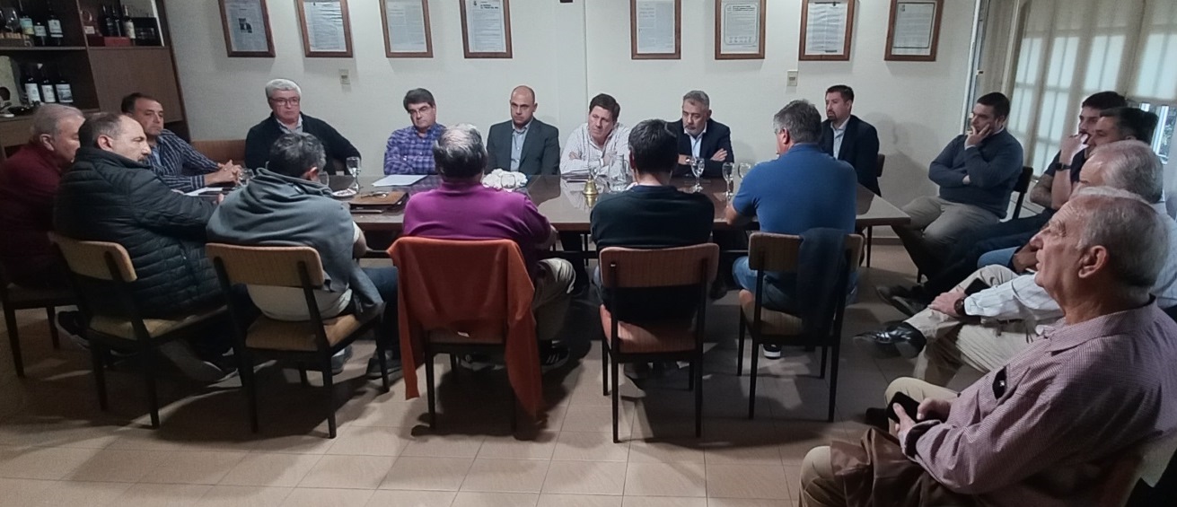 Foto para: REUNIÓN CON FUNCIONARIOS Y AUTORIDADES DEL BANCO DE LA NACIÓN ARGENTINA