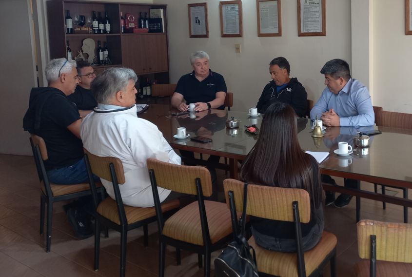 Foto para: Reunión con Subsecretario de Trabajo y Empleo de Mendoza, Rodrigo Herrera 