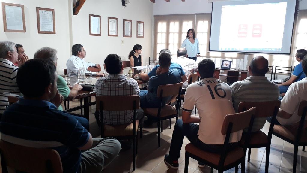 Foto para: Presentación de líneas de créditos del FTyC
